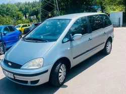 Silber Gebraucht 2004 Ford Galaxy Van / Kleinbus | 2.700 € (Fairer Preis)