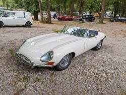 Weiß Gebraucht 1968 Jaguar E-Type Cabrio | 77.000 €