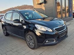 Schwarz Gebraucht 2015 Peugeot 2008 Active SUV | 4.600 € (Guter Preis)