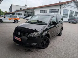 Schwarz Gebraucht 2011 VW Caddy Trendline Van / Kleinbus | 5.706 € (Guter Preis)
