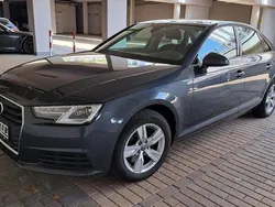Grau Gebraucht 2018 Audi A4 Limousine | 14.000 € (Superpreis)