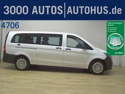Weiss Gebraucht 2023 Mercedes Vito Van / Kleinbus | 33.980 € (Guter Preis)