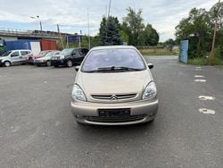 Gold Gebraucht 2002 Citroën Xsara Picasso Exclusive Van / Kleinbus | 590 € (Guter Preis)