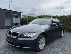 Grau Gebraucht 2005 BMW 320 Limousine | 5.299 € (Etwas zu teuer)