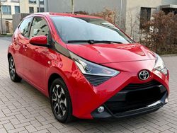 Rot Gebraucht 2020 Toyota Aygo Kleinwagen | 10.799 € (Fairer Preis)