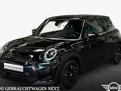 Schwarz Gebraucht 2023 Mini Cooper SE Classic Kleinwagen | 21.870 € (Fairer Preis)