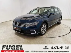 Aquamarinblau metallic Gebraucht 2021 VW Passat GTE Kombi | 20.898 € (Superpreis)
