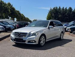 Silber Gebraucht 2010 Mercedes E250 Kombi | 6.900 € (Guter Preis)
