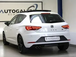 Weiß Gebraucht 2020 Seat Leon FR Limousine | 22.990 € (Fairer Preis)