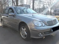 Beige Gebraucht 2004 Mercedes C180 Classic Kombi | 2.000 € (Guter Preis)