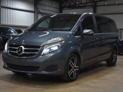 Grau Gebraucht 2015 Mercedes V250 Avantgarde Van / Kleinbus | 27.800 € (Superpreis)