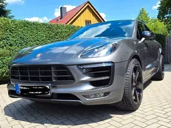 Grau Gebraucht 2015 Porsche Macan Turbo SUV | 47.500 € (Teuer)