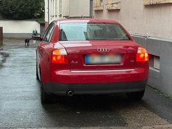 Rot Gebraucht 2002 Audi A4 Limousine | 2.000 € (Fairer Preis)