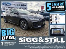 Magneticgrau (metallic) Gebraucht 2024 Ford Focus ST-Line Kombi | 22.850 € (Superpreis)
