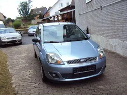 Blau Gebraucht 2007 Ford Fiesta Kleinwagen | 1.650 € (Fairer Preis)