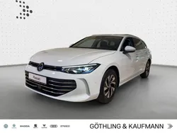 Weiß Neu 2025 VW Passat Business Kombi | 49.490 € (Fairer Preis)