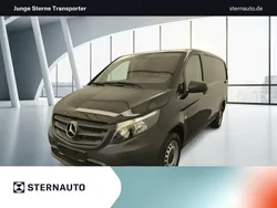 Obsidianschwarz metallic Gebraucht 2023 Mercedes Vito Van / Kleinbus | 33.260 € (Fairer Preis)