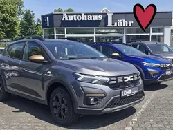 Perlmutt schwarz Neu 2025 Dacia Sandero Extreme Kleinwagen | 20.992 € (Fairer Preis)