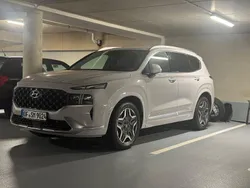 Weiß Gebraucht 2022 Hyundai Santa Fe Signature SUV | 24.370 € (Guter Preis)