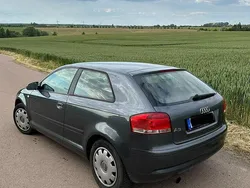 Grau Gebraucht 2004 Audi A3 Kleinwagen | 2.200 € (Fairer Preis)