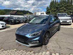 Blau Gebraucht 2020 Ford Focus Active Limousine | 14.900 € (Fairer Preis)