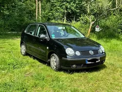 Schwarz Gebraucht 2004 VW Polo Family Kleinwagen | 2.000 € (Fairer Preis)