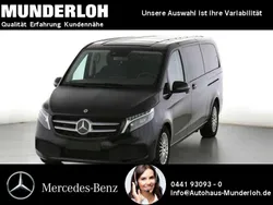 Obsidianschwarz metallic Gebraucht 2023 Mercedes V300 Edition Van / Kleinbus | 60.900 € (Fairer Preis)