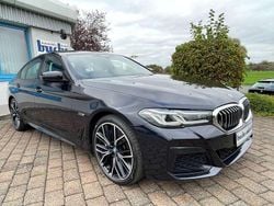 Carbonschwarz Gebraucht 2021 BMW 545e M Sport Limousine | 34.490 € (Fairer Preis)