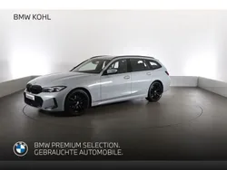 Grau Gebraucht 2023 BMW 320 M Sport Kombi | 40.740 € (Fairer Preis)