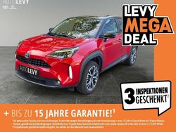 Rot Gebraucht 2024 Toyota Yaris Cross Elegant SUV | 28.990 € (Teuer)