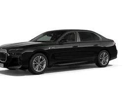 Gebraucht 2025 BMW M760e Comfort Edition Limousine | 101.990 €