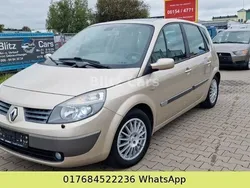 Beige Gebraucht 2006 Renault Scénic II Avantage Van / Kleinbus | 2.900 € (Fairer Preis)