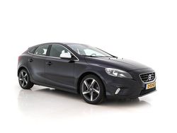 Schwarz Gebraucht 2014 Volvo V40 Business Edition Kombi | 8.845 € (Teuer)
