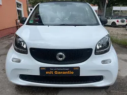 Weiß Gebraucht 2019 Smart ForTwo Coupé Coupé | 9.990 € (Fairer Preis)