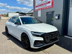 Weiß Gebraucht 2022 Audi Q8 Competition SUV | 79.500 €