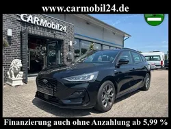 Schwarz Gebraucht 2023 Ford Focus ST-Line Limousine | 21.900 € (Guter Preis)