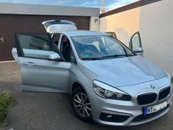 Silber Gebraucht 2017 BMW 218 Gran Tourer Luxury Line Van / Kleinbus | 12.500 € (Guter Preis)
