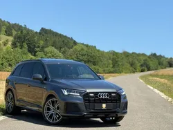 Grau Gebraucht 2020 Audi Q7 S-Line SUV | 52.999 € (Fairer Preis)