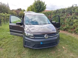 Braun Gebraucht 2016 VW Caddy Beach Van / Kleinbus | 14.900 € (Fairer Preis)