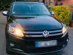 Schwarz Gebraucht 2012 VW Tiguan SUV | 8.500 € (Guter Preis)