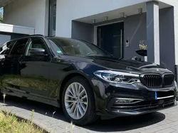 Schwarz Gebraucht 2018 BMW 530 Luxury Line Kombi | 28.799 € (Fairer Preis)