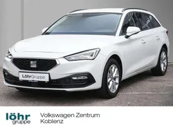 Candy weiss Gebraucht 2022 Seat Leon ST Style Kombi | 23.480 € (Fairer Preis)