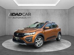 Orange Gebraucht 2021 Dacia Sandero Stepway Limousine | 13.900 € (Fairer Preis)