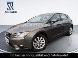 Grau Gebraucht 2016 Seat Leon Style Limousine | 9.990 € (Fairer Preis)