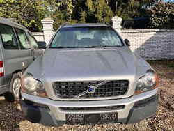 Silver metallic / metallic Gebraucht 2005 Volvo XC90 Kinetic SUV | 2.300 €