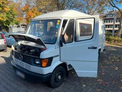 Weiß Gebraucht 1985 Mercedes T1 Van | 13.600 €