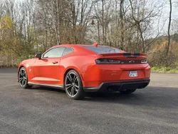 Orange Gebraucht 2018 Chevrolet Camaro Coupé | 31.499 € (Etwas zu teuer)