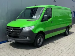 Grün Gebraucht 2020 Mercedes Sprinter Van | 22.699 €
