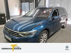 Blau Gebraucht 2022 VW Passat Pro Kombi | 24.550 € (Fairer Preis)