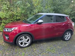 Rot Gebraucht 2020 Ssangyong Tivoli SUV | 11.500 € (Guter Preis)